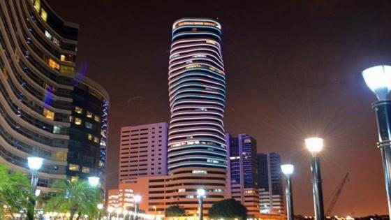 Riverfront I 1, Piso 4, Suite Vista Al Rio, Puerto Santa Ana, Guayaquil Exteriör bild